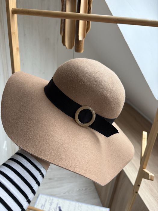 Mango шапка от вълна