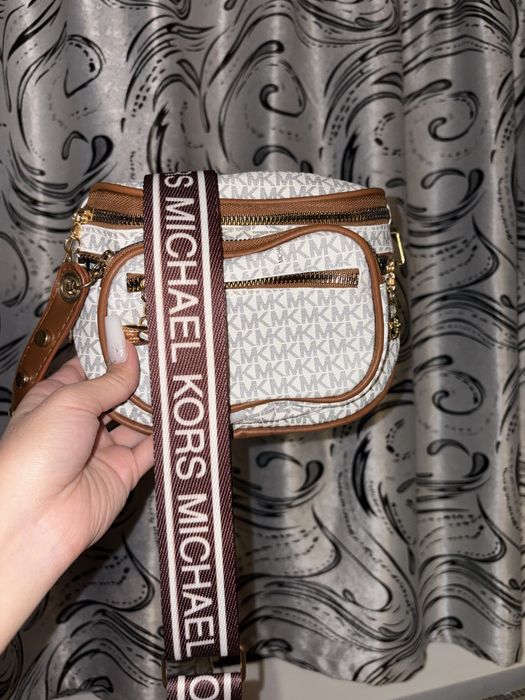 Borseta Michael Kors