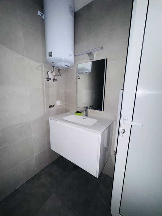 Дава се под наем Двустаен апартамент в София, Младост 4 - 55 кв.м за 663 € - Снимка #11