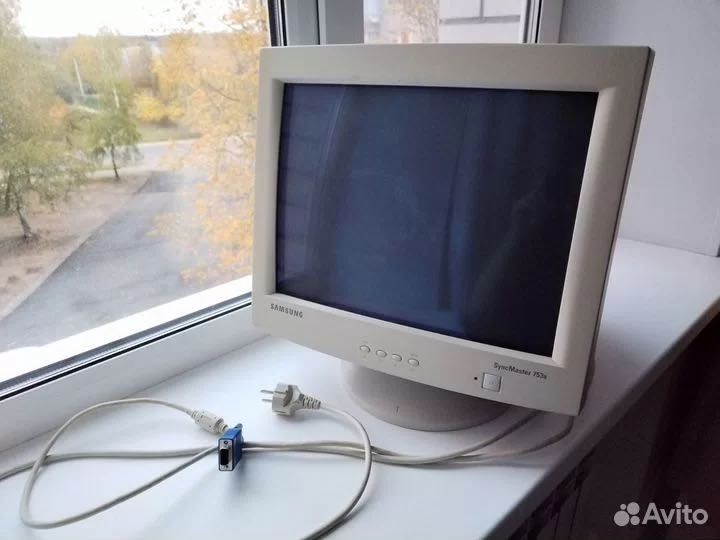 Компьютер (LGA 775) сотилади !