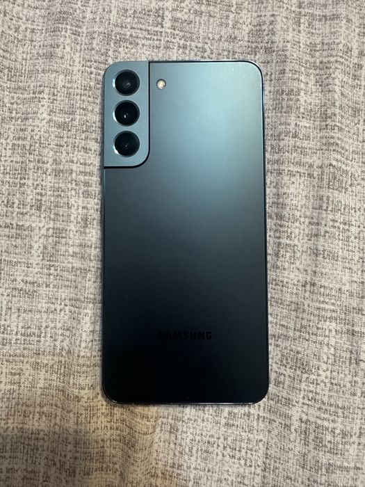 Samsung galaxy s22 plus