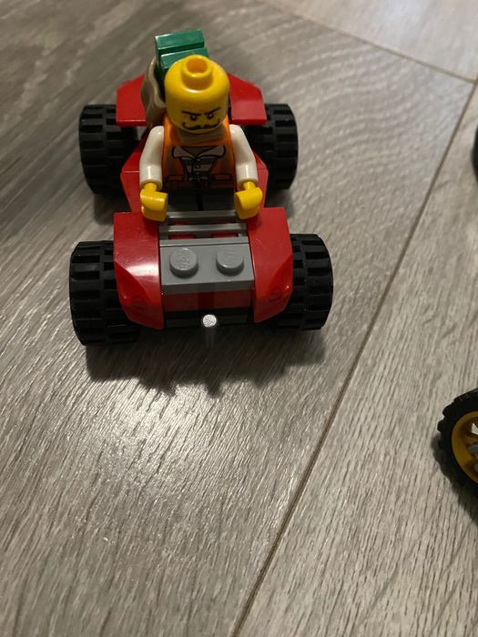 Set police incomplet