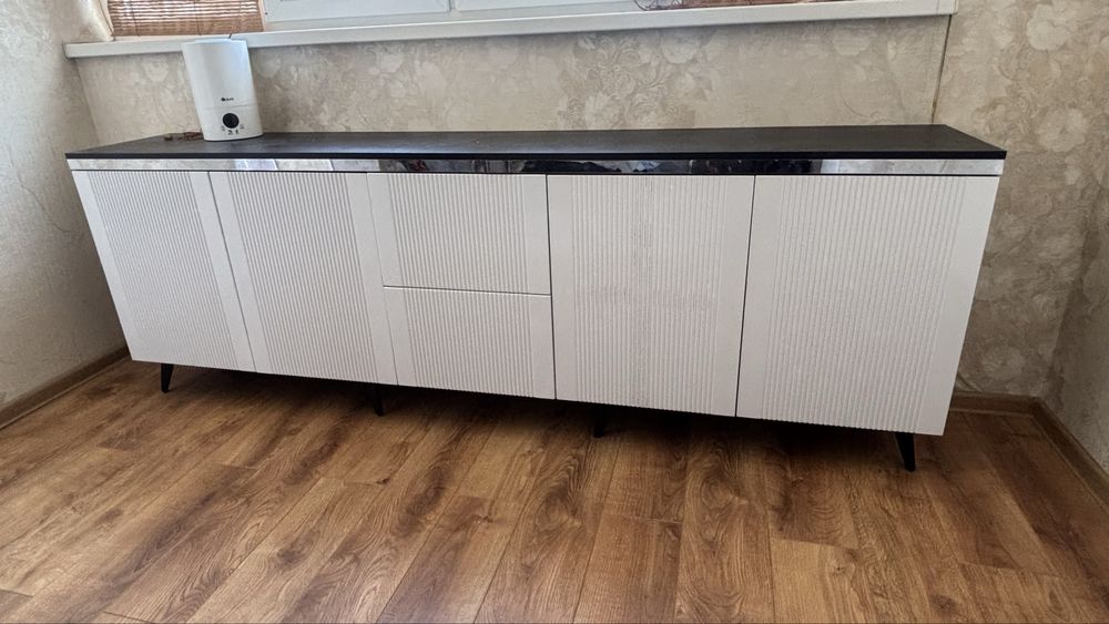 Тумба под телевизор