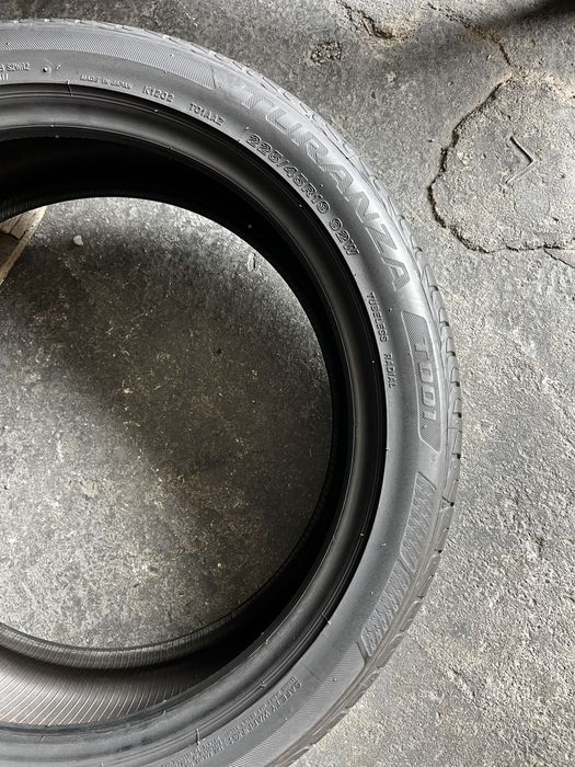 2 anvelope vara 225/45/19 , Bridgestone , 6.3 mm