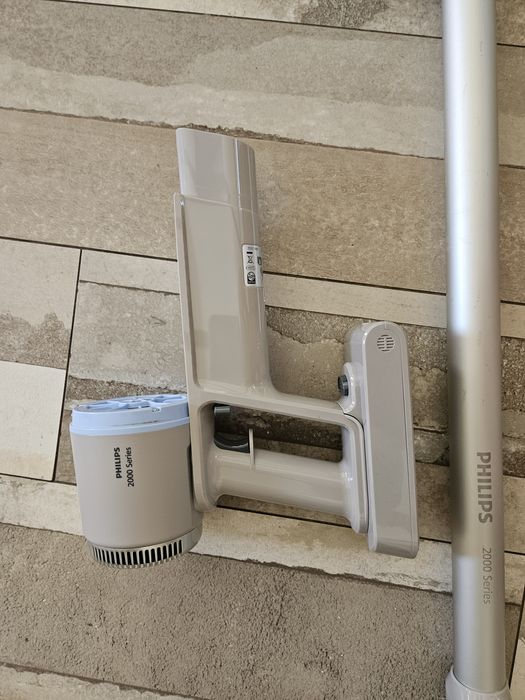Philips series 2000 прахосмукачка