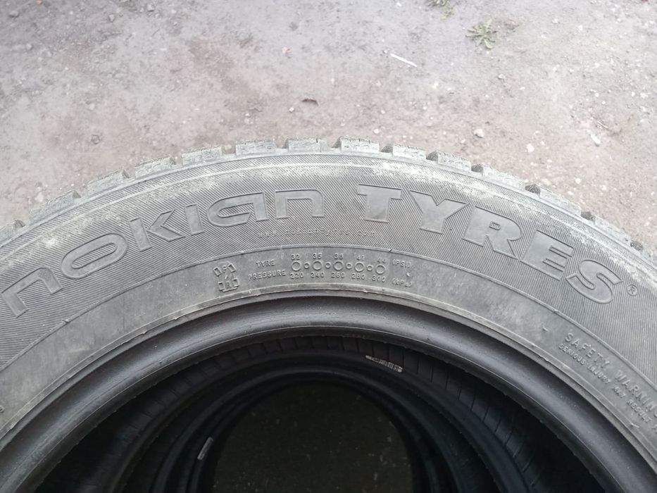 Продам шины Нокиан нордман