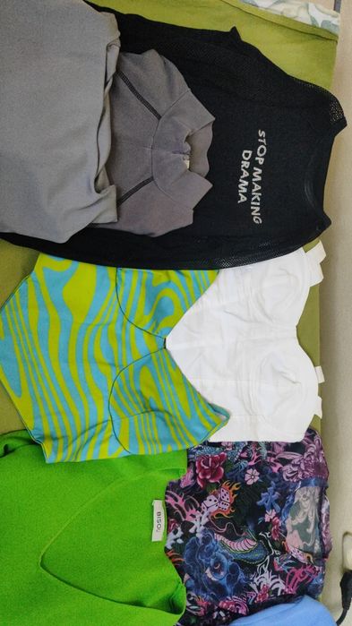 Одежда на девушку размер м.л