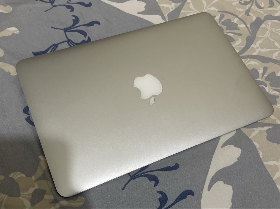 MacBook Air A1465