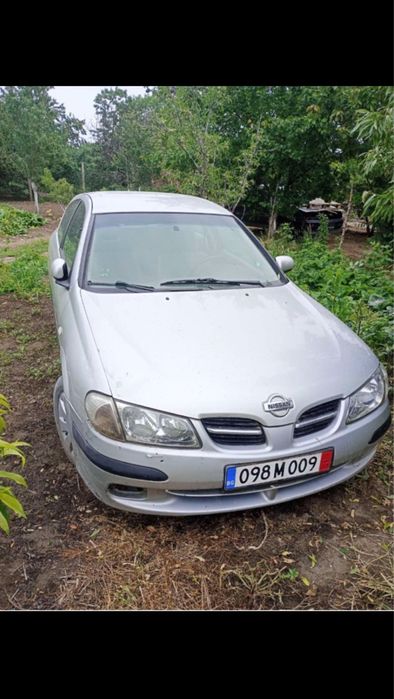 Nissan Almera 2006