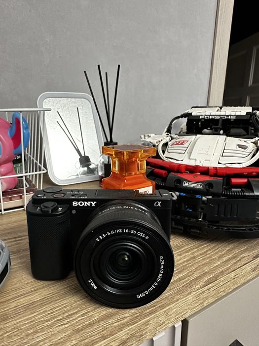 Фотоаппарат Sony ZV-E10