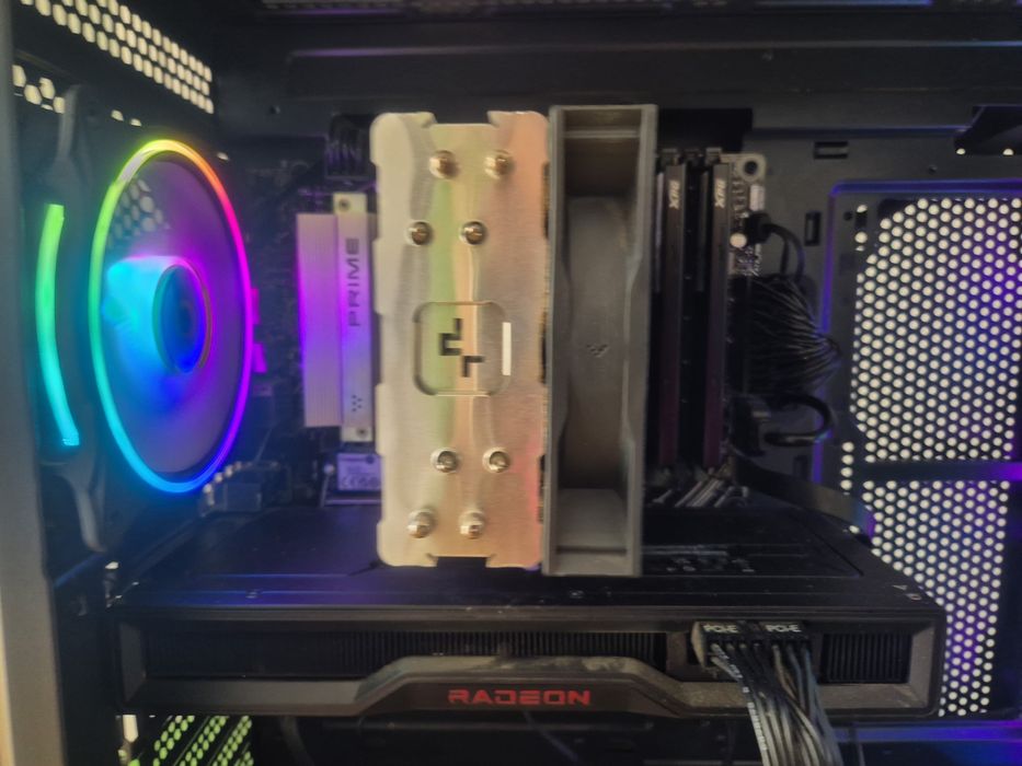 PC Gaming Ryzen 5 7600 + RX 6750 XT 12GB | 32GB DDR5 | SSD NVMe 1TB