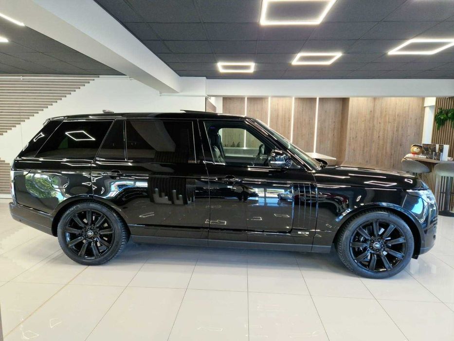 Range Rover 4.4 SDV8 LWB Autobiography