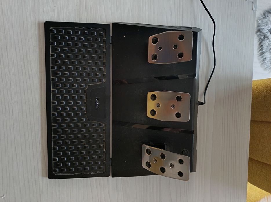 Vând Volan Gaming Maxxtech