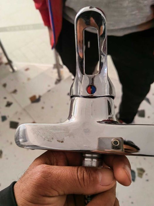 Мивки с батерия на Видима