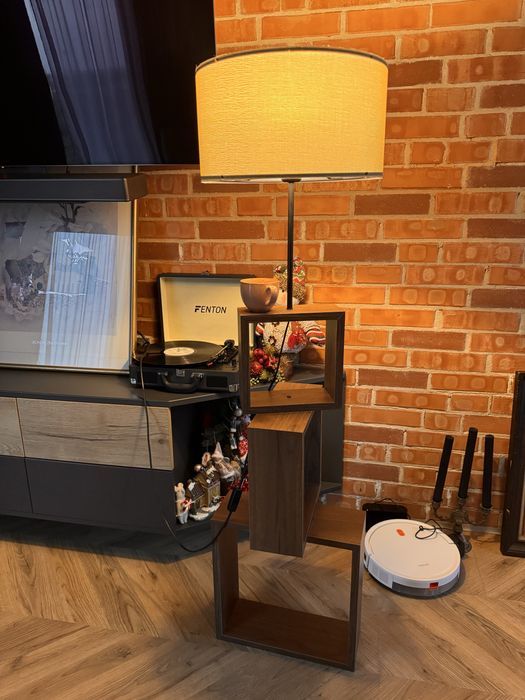 Veioza/ Lampa cu rafturi / etajera / birou / office modulara