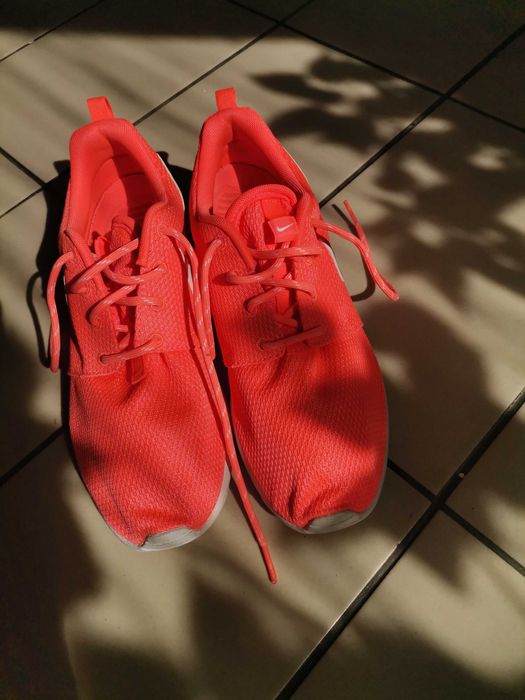 Дамски Маратонки Nike розови, зелени и оранжеви