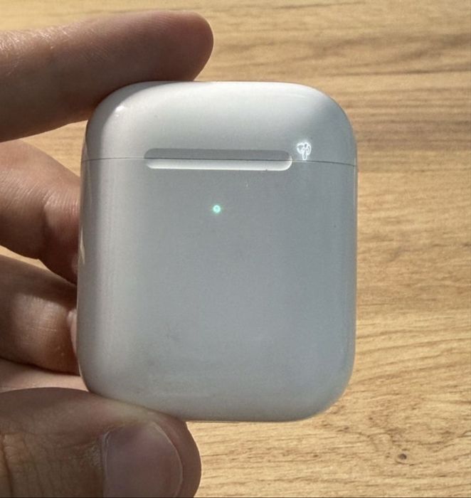 Airpods 2  оригинальные