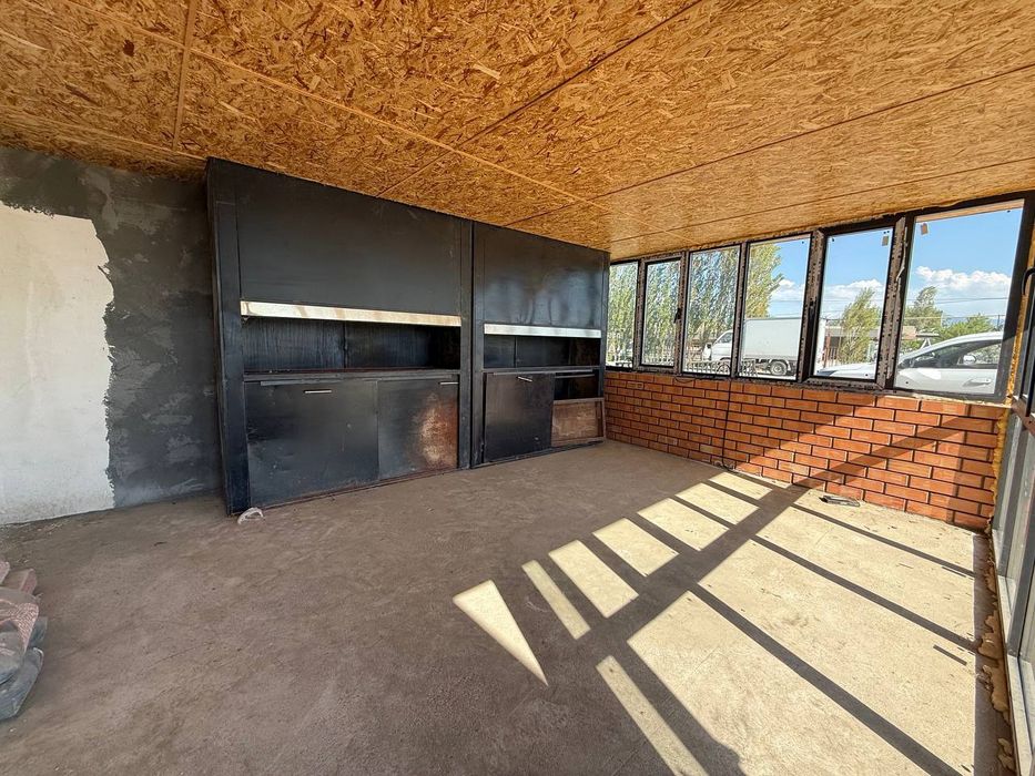 Готовый Кафе-Чайхана в Бустанлыкском районе возле гор и курортов