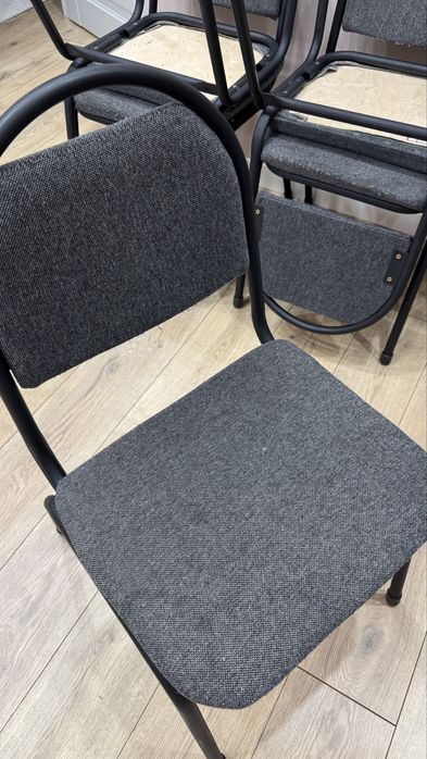 Продам стол и 5 стульев