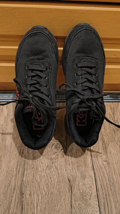 Дамски обувки и сандали + подарък