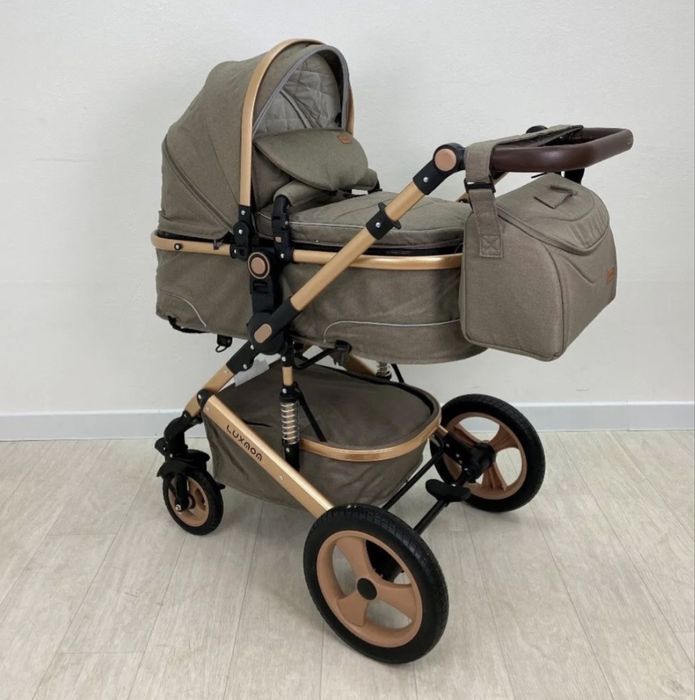 Коляска, 2 в одном, очень удобная.