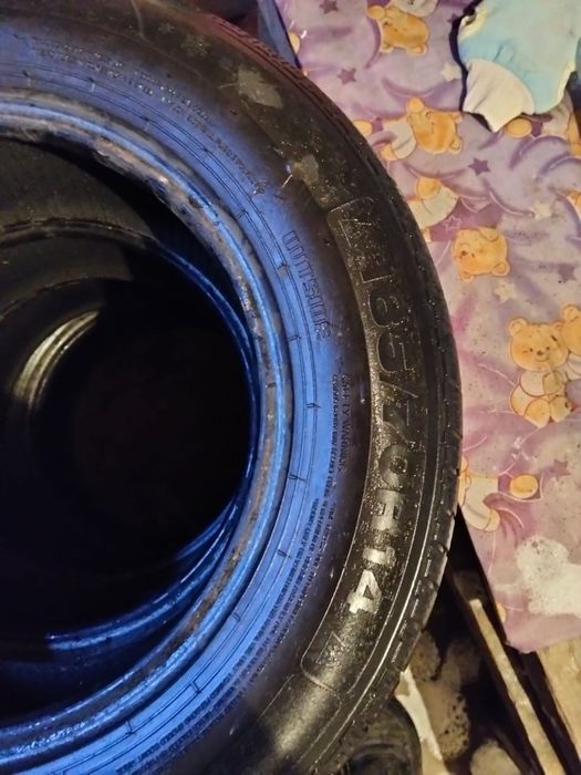 Продам зимние покрышки