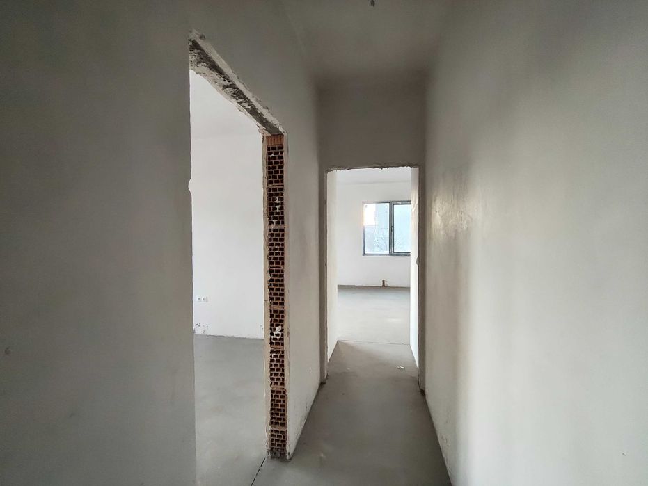 Продава се Тристаен апартамент в Търговище, Боровец - 80 кв.м за 1658 €/кв.м - Снимка #8