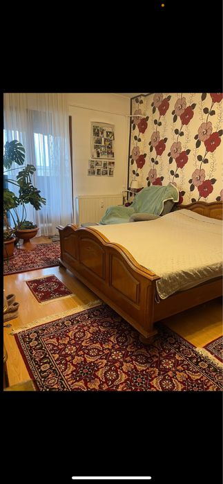 Apartament cu 4 camere de vanzare