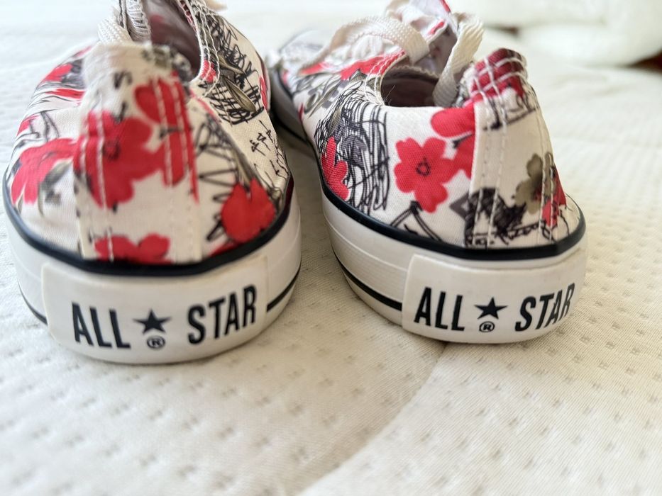Кецове Converse нови