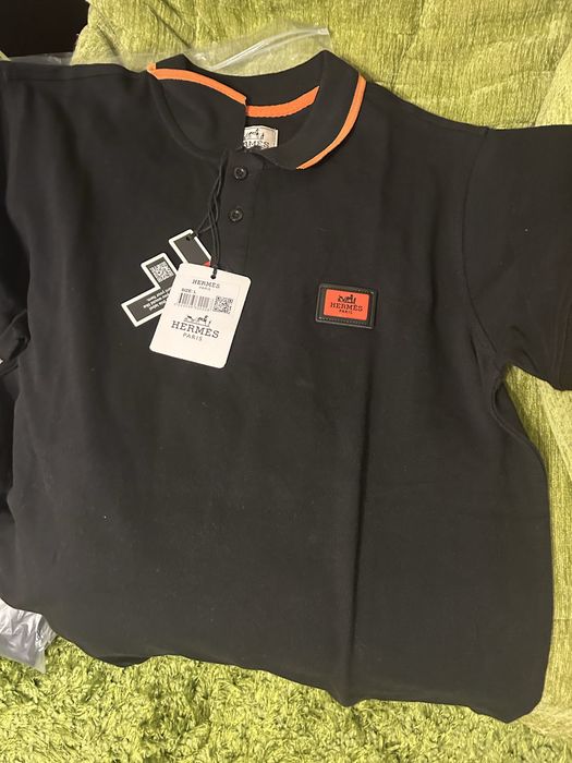 Tricou Hermes negru cu guler