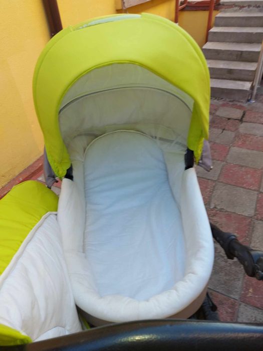 Бебешка количка буба запазена