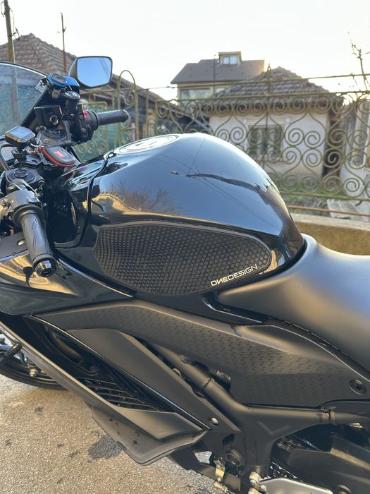 Yamaha YZF-R3 2024 A2