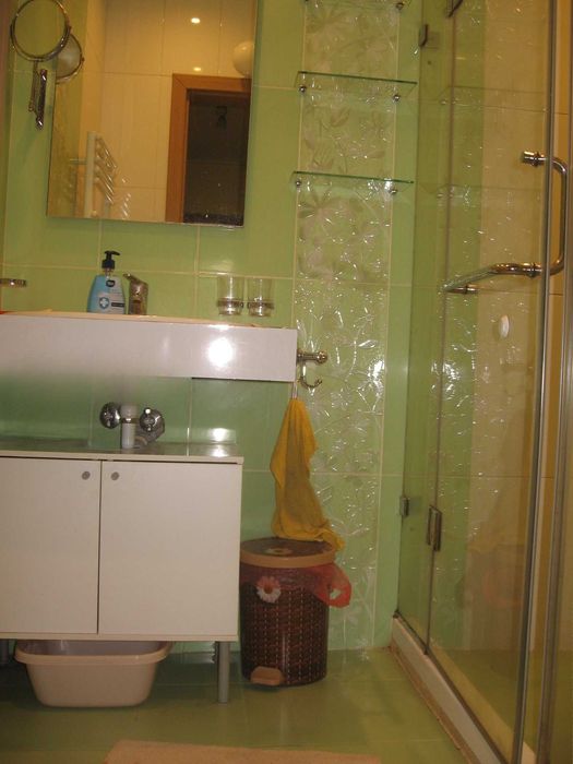 Дава се под наем Тристаен апартамент в София, Център - 91 кв.м за 750 € - Снимка #3