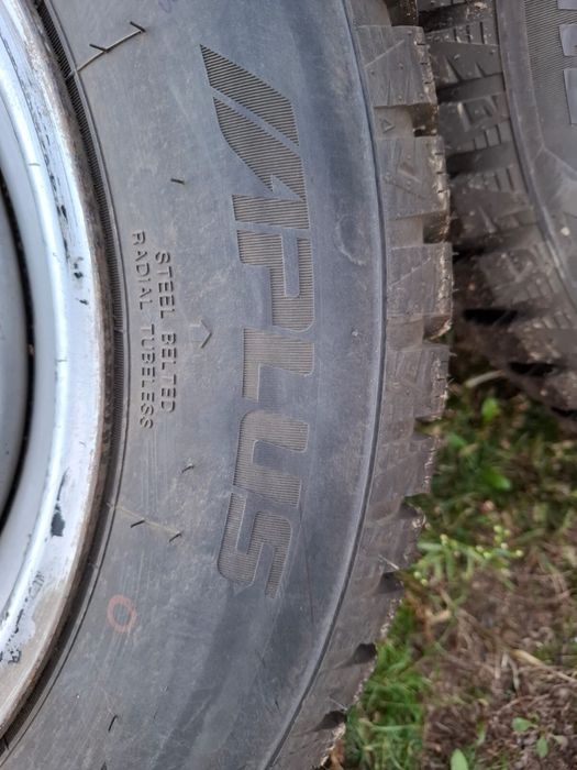 Продам зимние шины с дисками, с датчиками давления