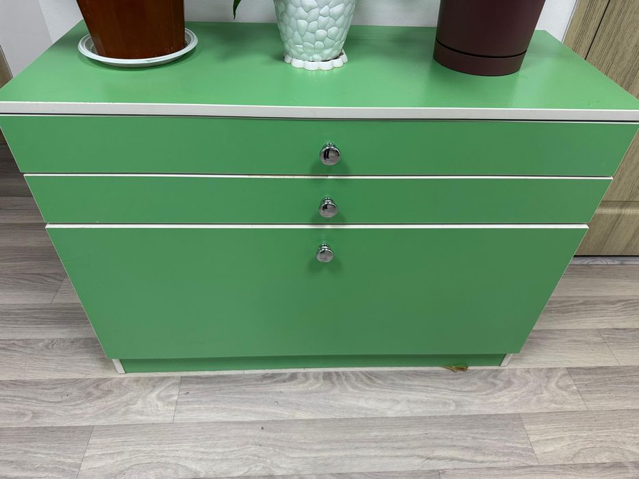 Продам Рецепшт с 2 комодами