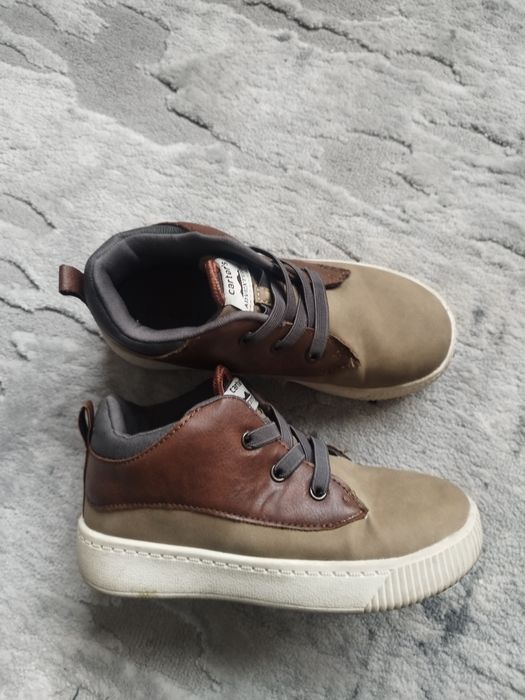 Американски детски обувки