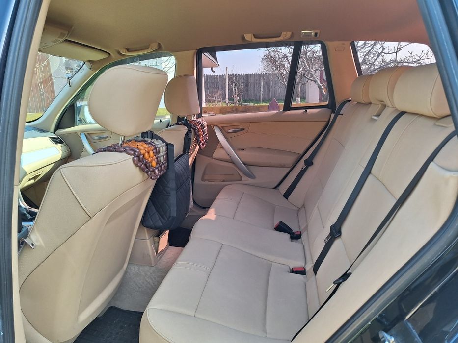 Vând BMW X3an nov.2006