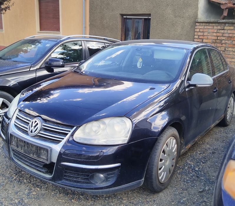 Bot/Fata completa Vw Jetta / Golf 5 combi (Bara/Far/Capota/Trager..