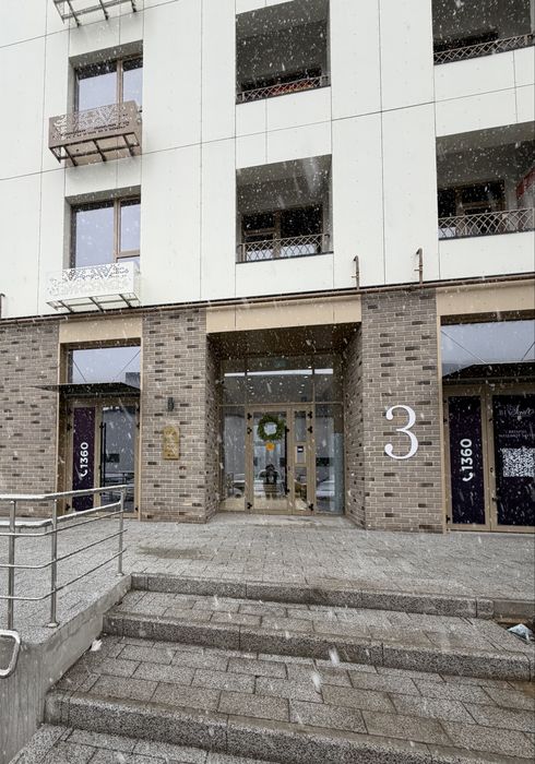 Продаются две двухкомнатной квартиры по улице Махтумкули.