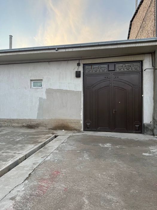 Назарбек Харакат 4 сотихли уй соотилади