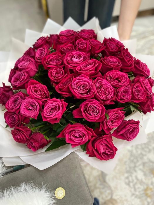 Роза розвая метровая