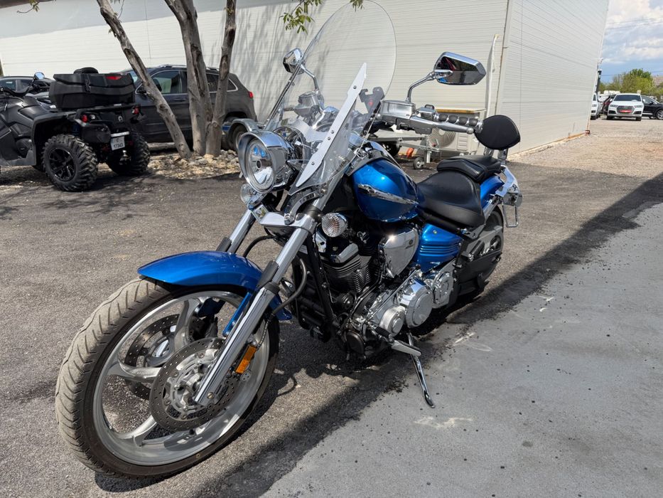Yamaha Raider 1900
