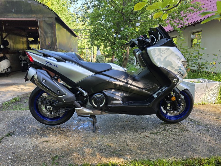 YAMAHA TMAX 530 2017 36mii km stare foarte buna