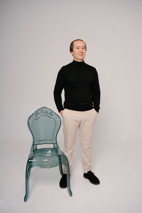 Стулья Прозрачные хрустальные