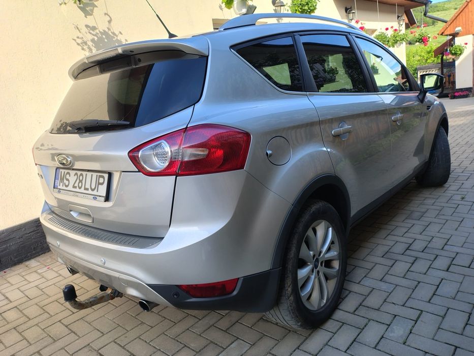FORD Kuga 2011 — imagine 2
