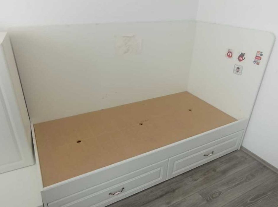 Pat Alb de colt cu 2 Sertare; Pat cu Lada si Somiera 190x90 cm