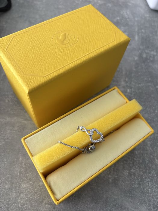 Bratara swarovski (noua)