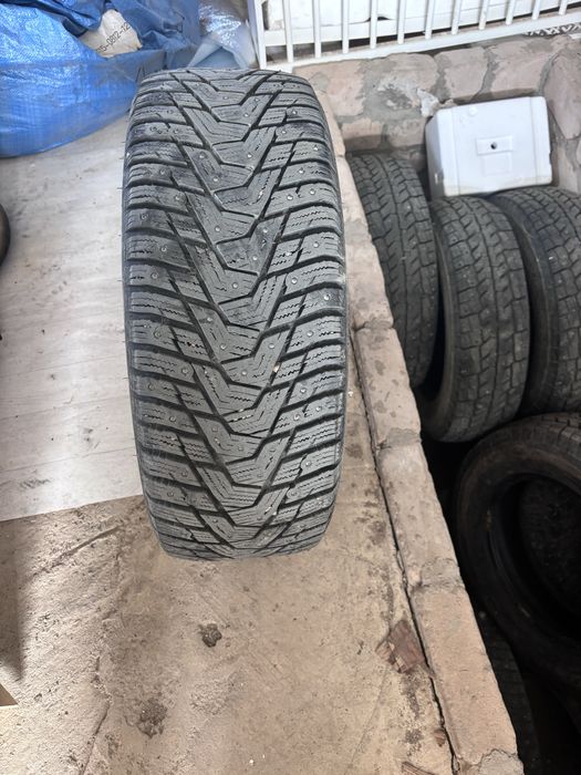 Продам диск с зимний резиной R 18