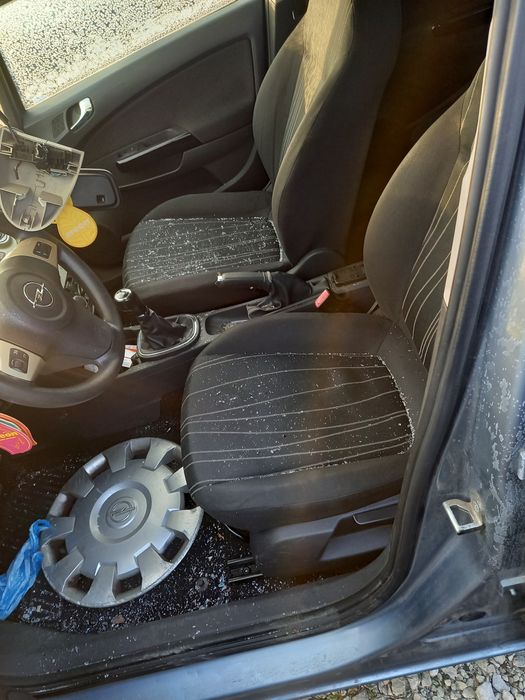 Опел Корса 1.3 cdti на части !