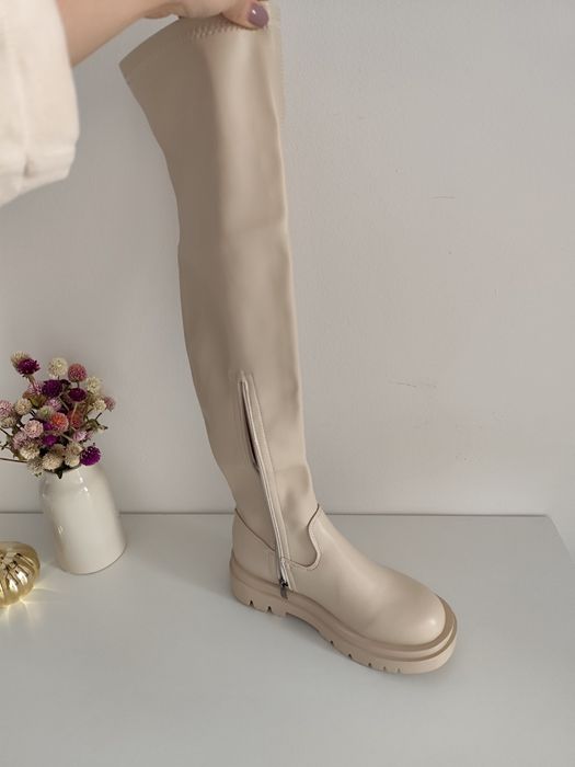 Cizme lungi peste genunchi bej